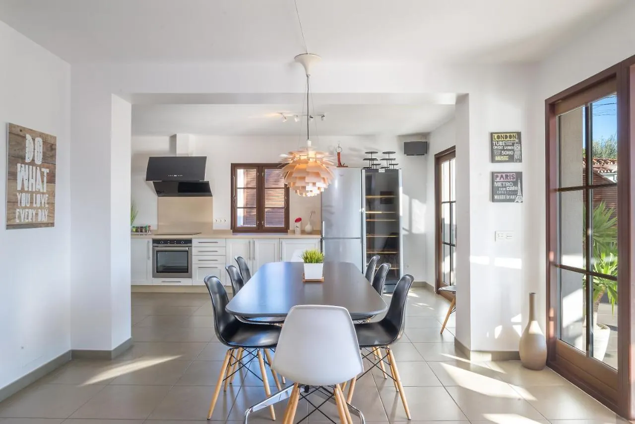 Scandinavian Design Villa Marbella 0*,